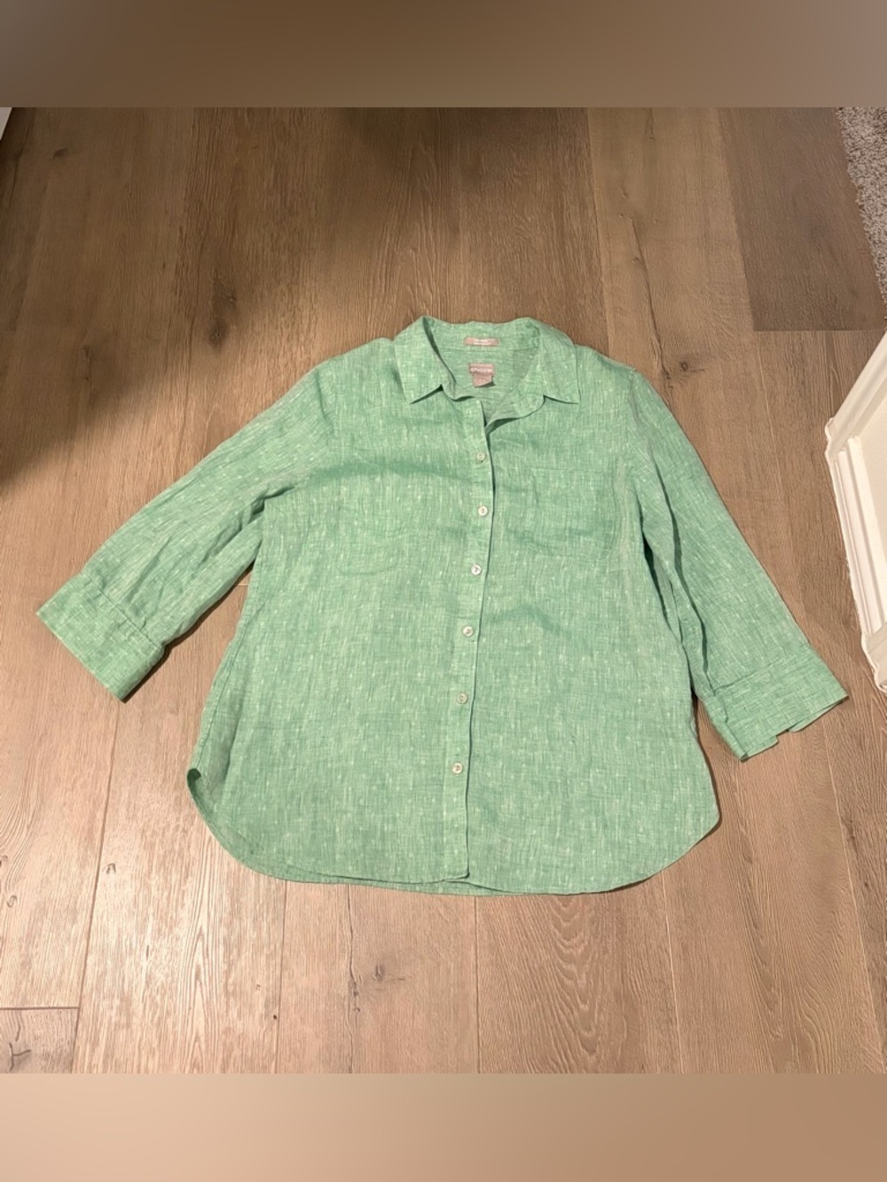 Chico's Green Textured No-Iron Button Shirt
